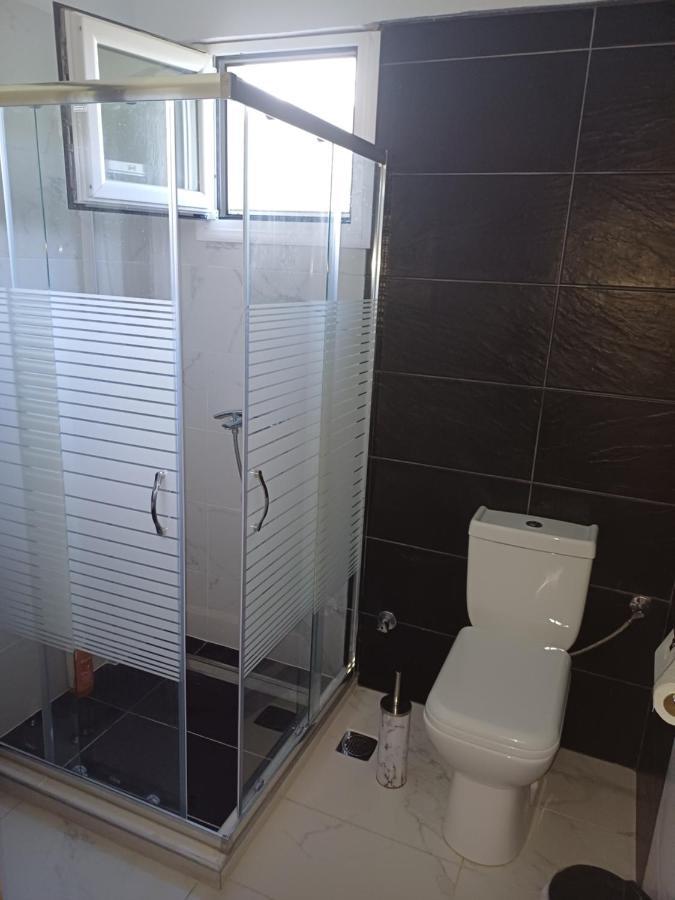 G.Tzanis Luxury Apartments 파르가 외부 사진